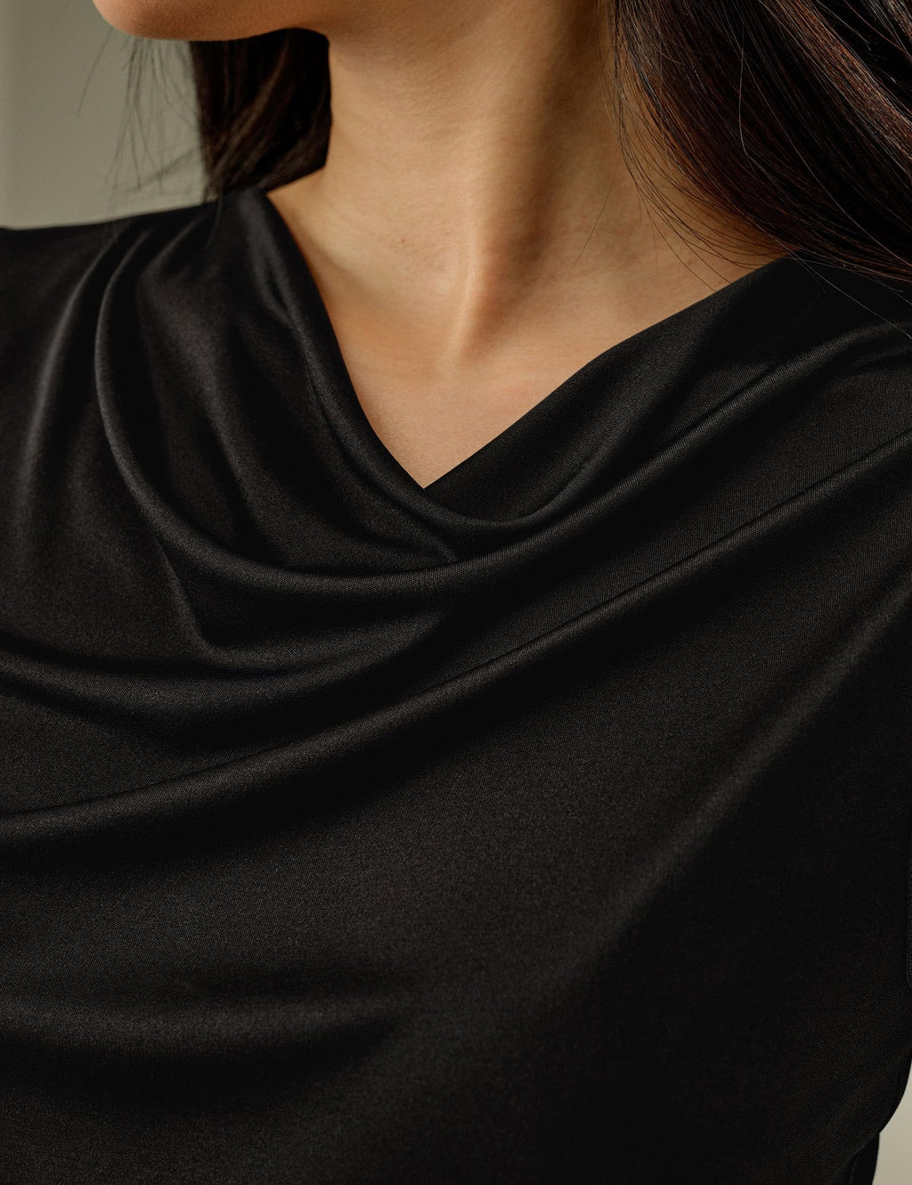 LilySilk Women Pure Silk T-Shirt Sleeveless Slim Fit Cowl Neck Tank Top Silk Jersey Shirt